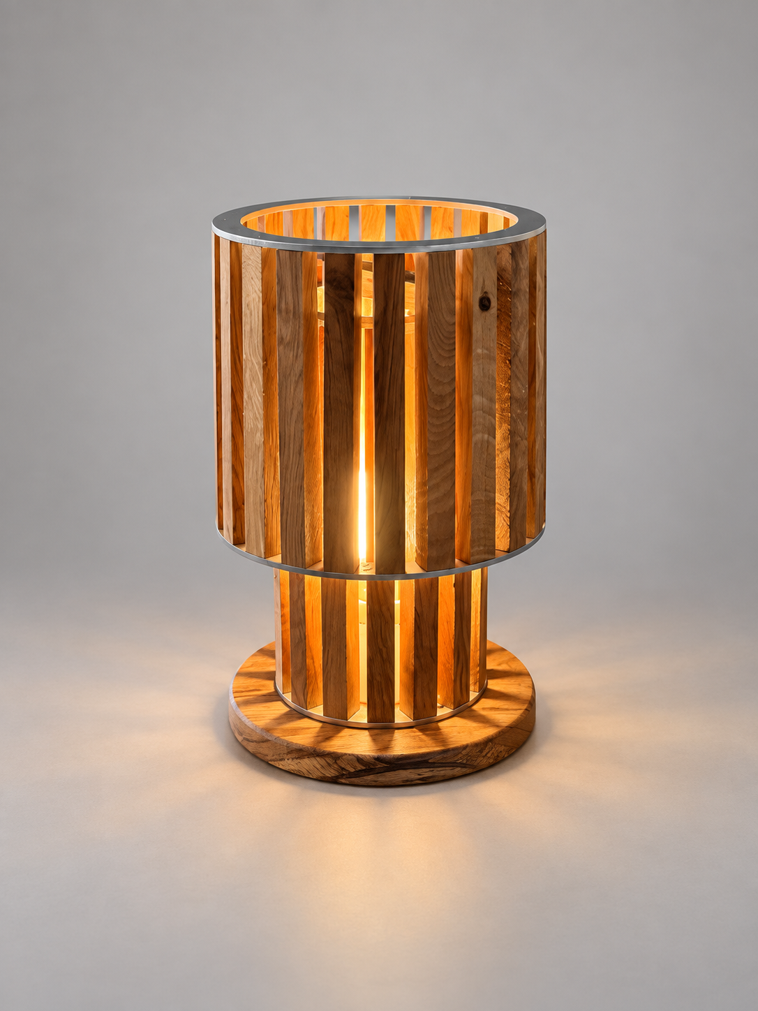 KÄRN bordslampa